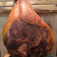 Jambon fumé à l'os 18.-/kg